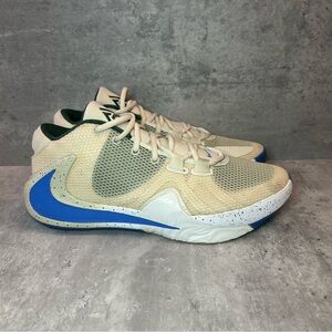 Nike Zoom Freak 1 Basketball Shoes BQ5422-200 Mens sz 10.5 - cream/blue